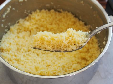 Qué es el cuscús (cous cous), cómo cocinarlo y recetas. Cómo cocer cuscús | Receta | Cocer cuscus, Como cocinar ...