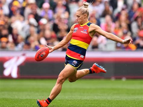 Why Erin Phillips AFLW Star Deserves A Statue Daily Telegraph