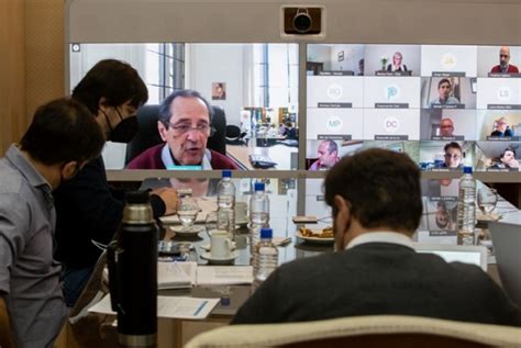 Need to translate amba from spanish and use correctly in a sentence? Cuarentena: Kicillof se reunió con intendentes del AMBA - El Economista