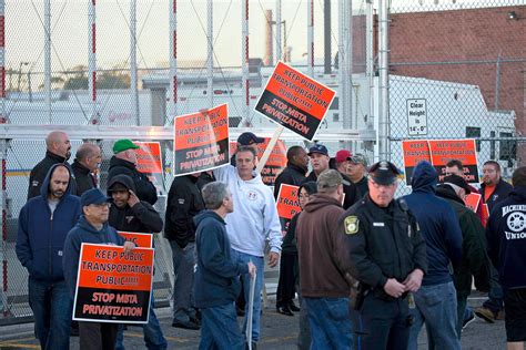 Picket Lines Mean Dont Cross Six Arrested At Militant Transit Workers