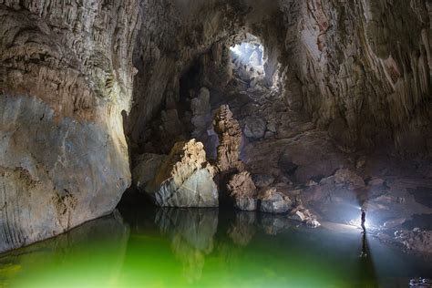 Spelunking Vietnams Son Doong One Of Largest Caves In The World