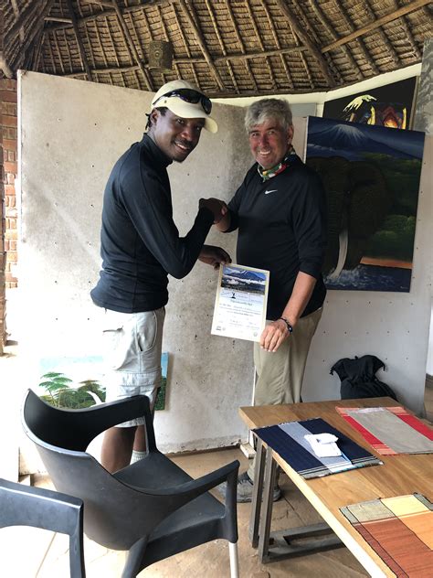 The best kilimanjaro guides generally collaborate with large and reputable kilimanjaro operators. What is the Best Time to Climb Kilimanjaro? | Kilimanjaro ...