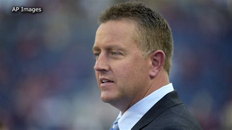 Kirk Herbstreit Speaks With Abc13 On His New Memoir Out Of The Pocket