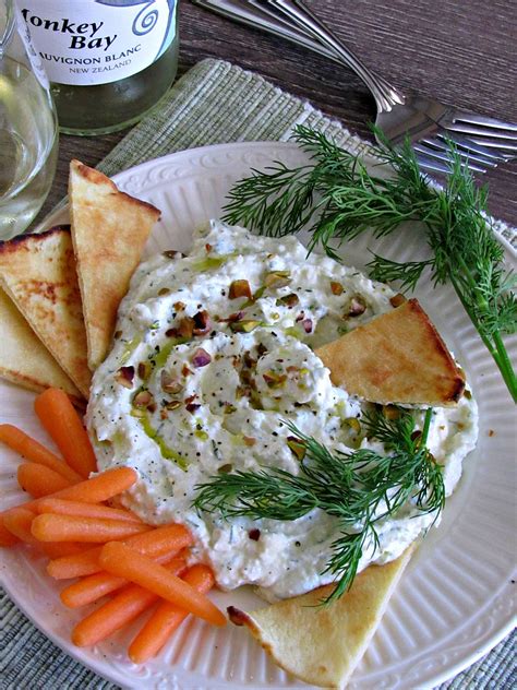 Causes of garlic poisoning in cats. Garlic Feta Dip ~ a creamy garlic-feta dip ~ A Gouda Life
