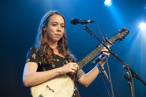 Sarah Jarosz Npr Music Tiny Desk Concert Eric Cooper Presse