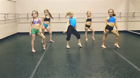 6 Year Olds Remake Colleen Ballinger Kory Desoto Bruno Mars 24k Magic Sassy Dance Youtube