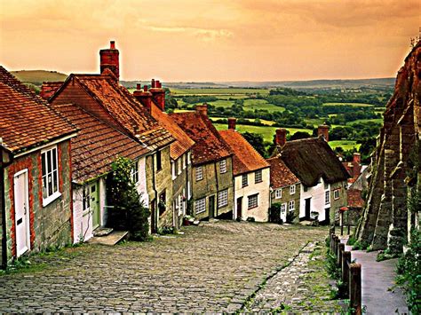 Find the perfect gold hill shaftesbury stock photos and editorial news pictures from getty images. * Gold Hill Cottages - Shaftesbury / England * | Beautiful places, Cottage, Places