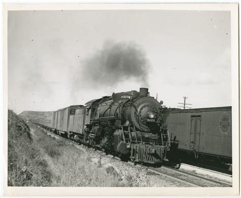 Atchison Topeka And Santa Fe Railway Companys Steam Locomotive 3179