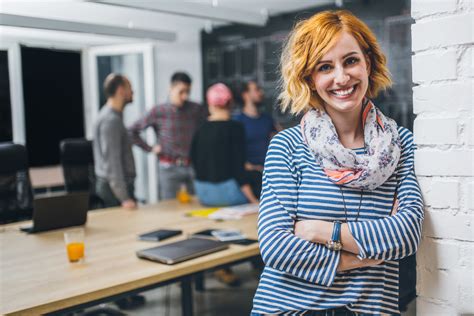 Build your own financial manager job description using our guide on the top financial manager skills, education, experience and financial manager job description: Human Resources Manager Job Description, Salary and ...