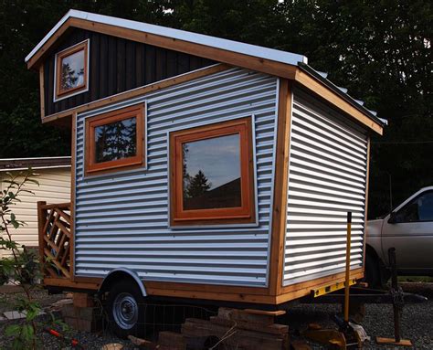 Gnomadik Micro Cottage Tiny House Swoon