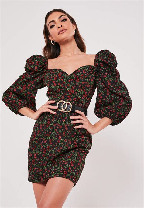 Red Floral Puff Sleeve Mini Dress Missguided