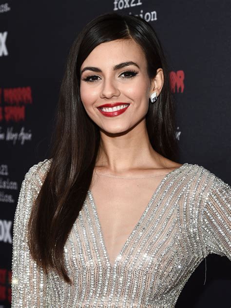 Victoria Justice The Rocky Horror Picture Show Lets Do The Time