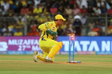 Ms Dhoni Sets Record For Most Stumpings In Ipl Cricpur