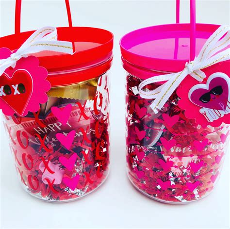 Dollar tree, formerly known as only $1.00, is an american chain of discount variety stores that sells items for $1 or less. Dollar Tree Valentine Bucket and Gift Card Holder - Glitter On A Dime