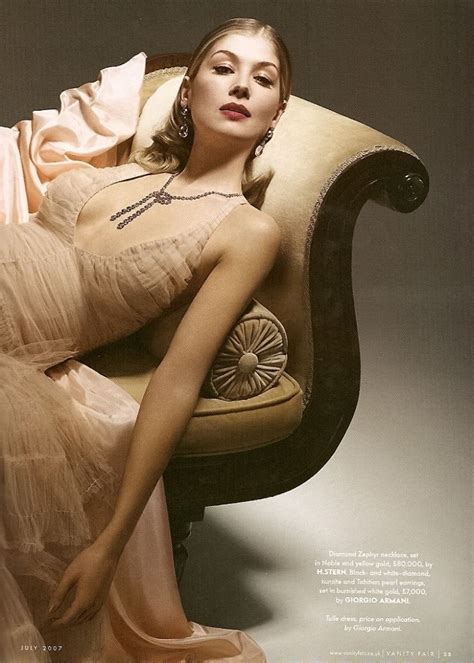 Picture Of Rosamund Pike Rosamund Pike Elegant Fashion