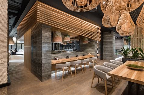 Sergey Makhno Architects Cria Interior De Restaurante Japonês Com Alma