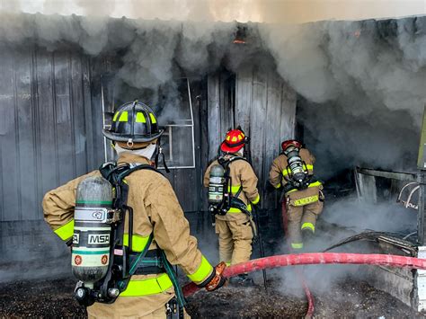 Firefighters Battle Massive Blaze Consuming Gaskin Home Walton County