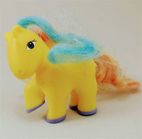 Pin auf Pretty Pets, Rainbow Pretty Pets and Floating Water Pets from Remco