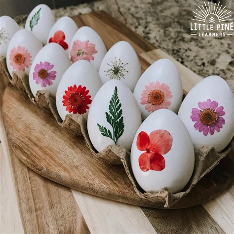 A Simple And Beautiful Way To Decorate Easter Eggs Little Pine Learners
