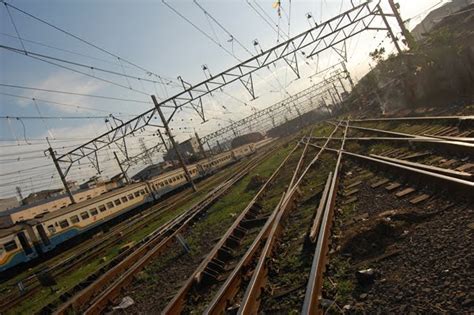 Masuk dengan sosial media tidak bisa digunakan dalam mode incognito dan privat. Unik-Unik.Com: Ayo Ngintip Proses Pembuatan Rel Kereta Api ...