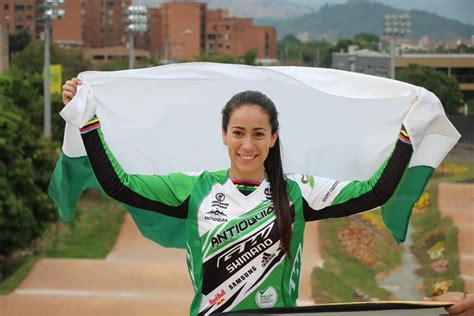 People who liked mariana pajón's feet, also liked Con Mariana Pajón, Antioquia ganó el BMX | Capsulas de Carreño