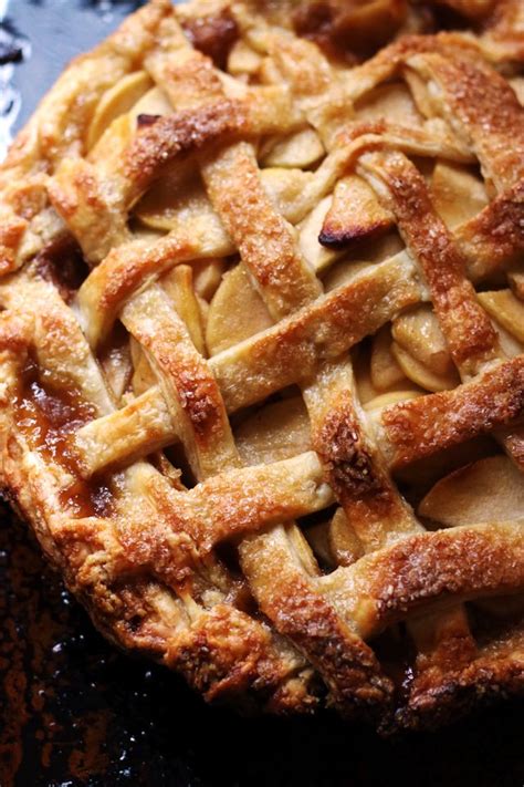 Salted Caramel Apple Pie Joanne Eats Well With Others Recipe Salted Caramel Apple Pie
