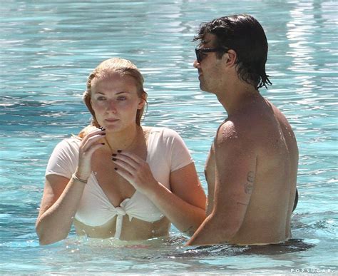 Joe Jonas And Sophie Turner Kissing In Miami August POPSUGAR Celebrity UK Photo