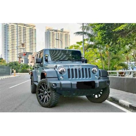 Mobil Bekas Jeep Wrangler Sport JK Rubicon Low KM Terawat Siap Pakai Di Jakarta Pusat