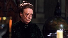 Chi è Minerva McGranitt? Età e storia della professoressa di Hogwarts ...