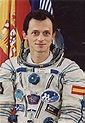El astronauta Pedro Duque, nombrado doctor honoris causa por la UNED