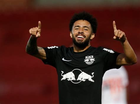 Claudinho is a free agent in pro evolution soccer 2021. Claudinho-RB-Bragantino | Cartola FC Mix: Dicas, Parciais ...