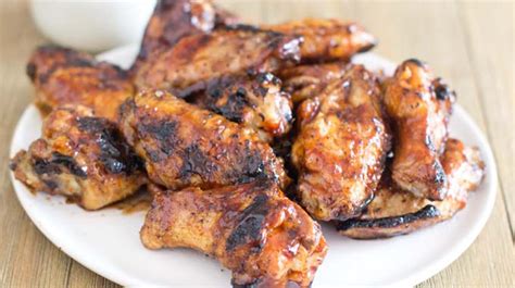 Then they are dried and baked in the oven until they become crispy. Parboil And Baked Chicken Wingd - Crispy Oven Baked ...