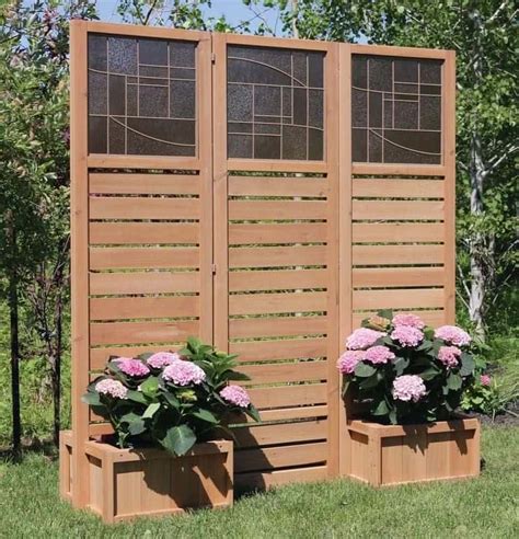 17 Inspiring Outdoor Privacy Screen Ideas To Apply In The Backyard