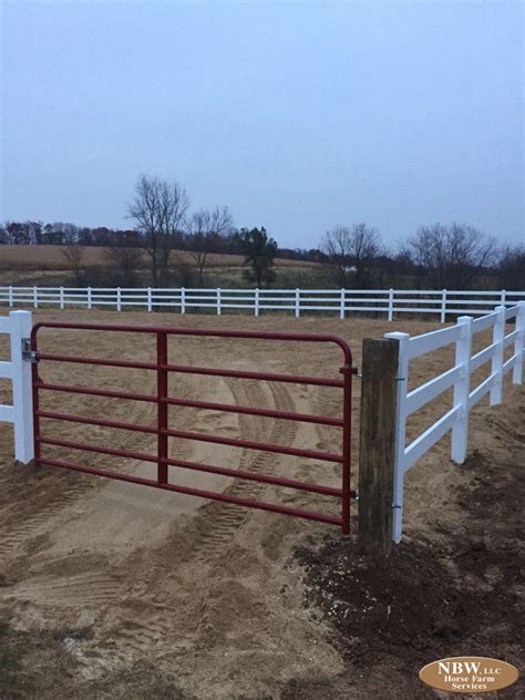 Vinyl fence has many qualities which make it superior to its predecessor wood fence. Vinyl Ranch Rail Fence - Horse Farm Services