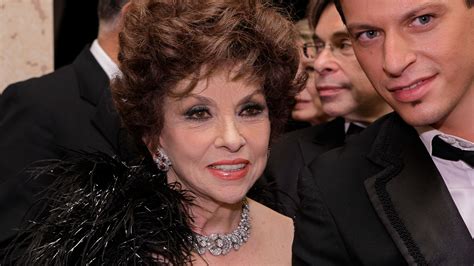 the most beautiful woman in the world italian actress gina lollobrigida dies aged 95 itv news