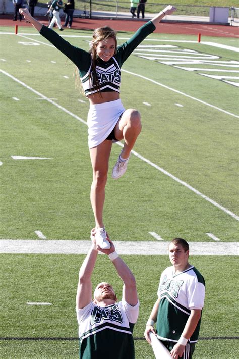 Oswego cheerleader back in action with help from spine surgeon - Aurora