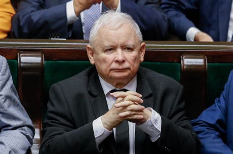 Kaczyński's address to party rank and file via social media on tuesday night, calling for a defence of the catholic church at all costs was a perfect example of this tactic. Nieoficjalnie: Jarosław Kaczyński w szpitalu