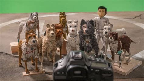 However, in the english version, there are no subtitles for any japanese. The making of 'Isle of Dogs' - YouTube