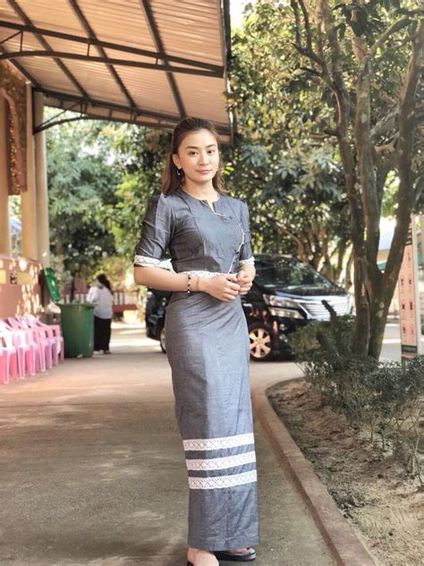 Wut Hmone Shwe Yi In Myanmar Dress Asia Model Girls