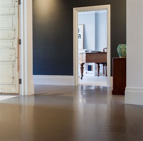 Resin floors became very popular in modern design. Great use of modern resin flooring by Sphere8, in an ...