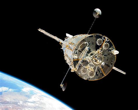 Hubble Space Telescope In Safe Mode After Gyro Failure Cbs News
