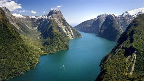 Milford Sound South Island New Zealand New Zealand Mountains New