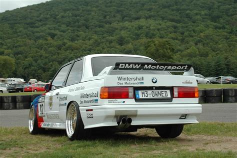 When was the last time you saw an e30 bmw m3 on the road? E30 BMW M3 spoilers | RTS - Your Total BMW Enthusiast