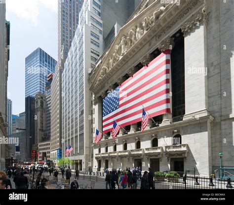 New York Börse Wall Street Financial District In New York City