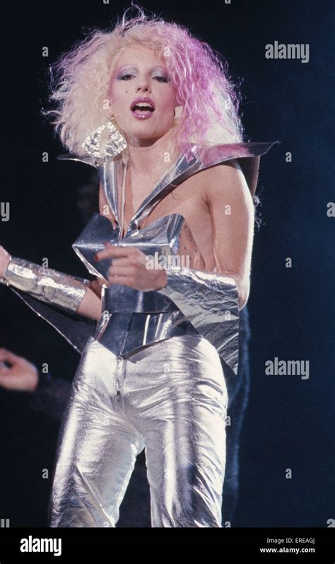 Dale Bozzio High Resolution Stock Photography And Images Alamy