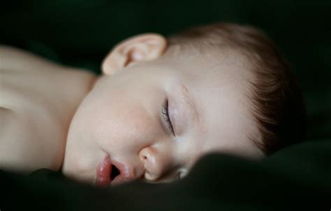 Cómo Hacer Que Tu Bebé Duerma Toda La Noche Trucos Y Métodos