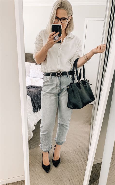 Https://tommynaija.com/outfit/outfit Inspo Mom Jeans