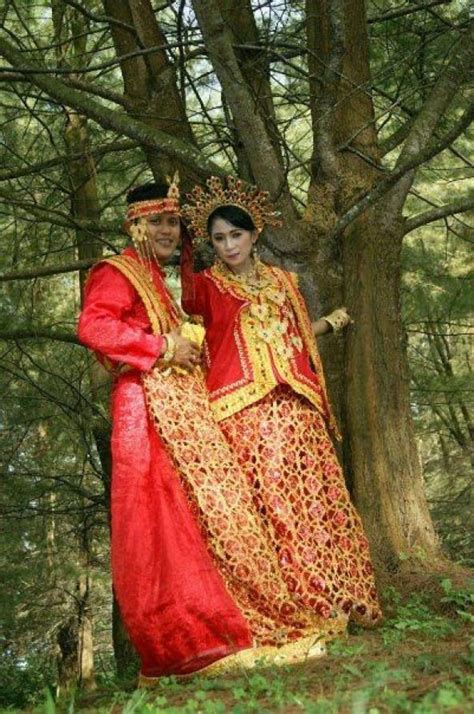 prawedding from south sulawesi indonesia traditionalwedding indonesian traditional wedding