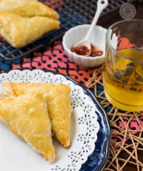 Working with puff pastry is very easy and i have done many such recipes using it. CHICKEN PUFF PASTRY (CHICKEN PATTIES) | Little Spice Jar