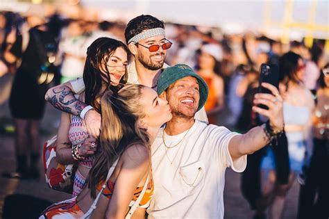 No Facebook Fest New Capital Region Music Festival Bans Phones